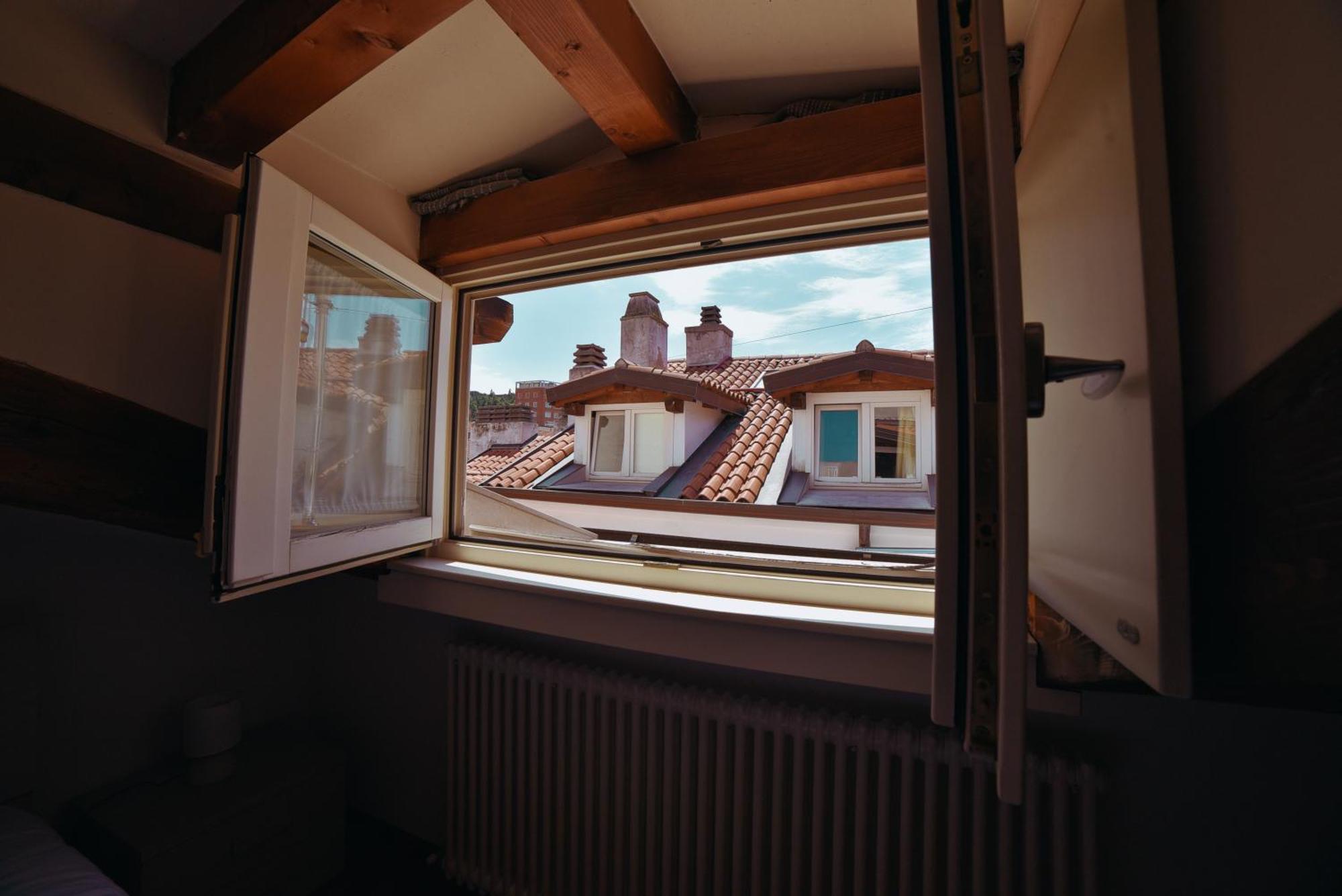 Le Dimore Di Mazzini Apartment Triest Exterior foto